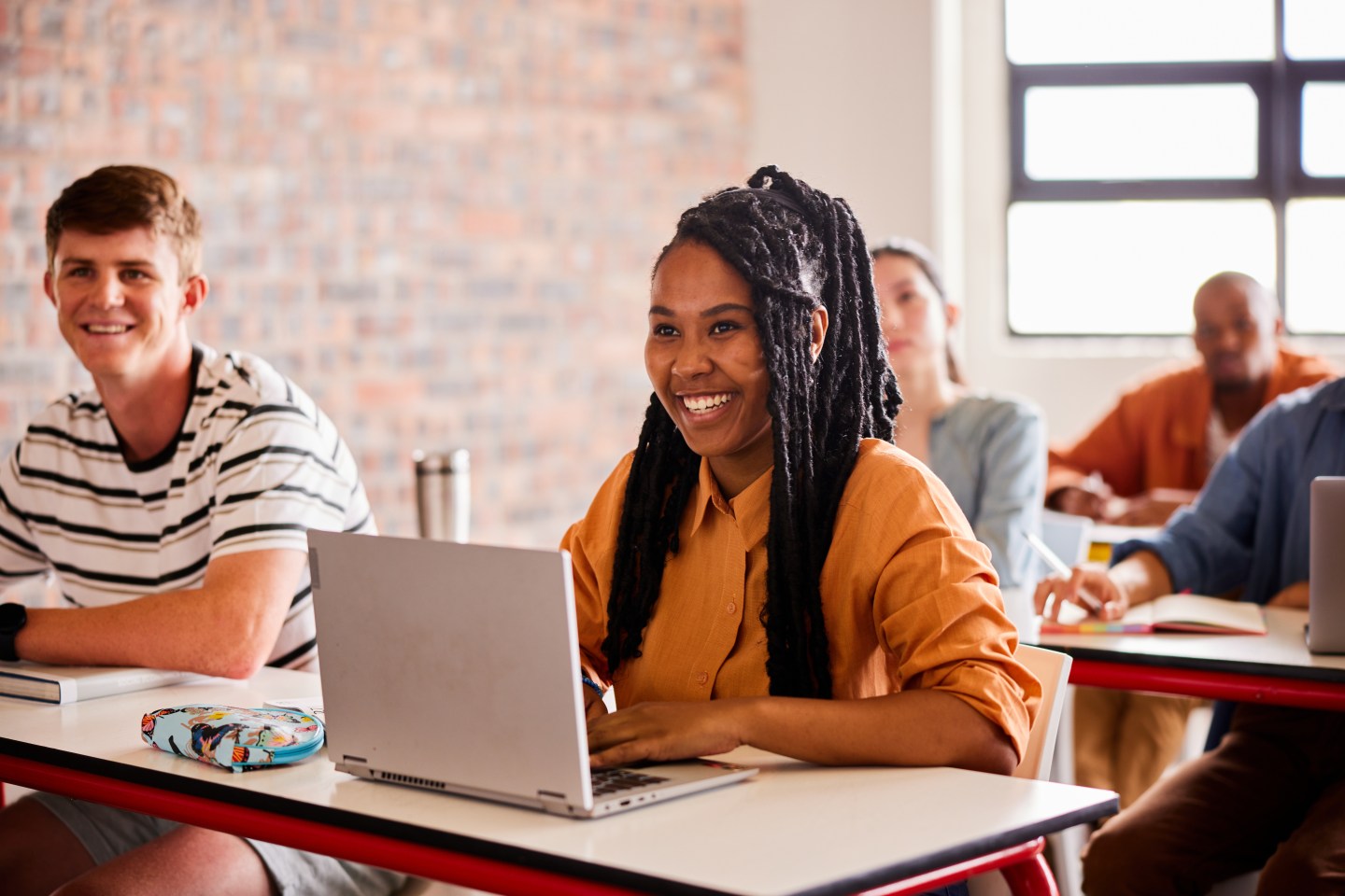 5 Ways to Reduce Overwhelm in New Healthcare Students